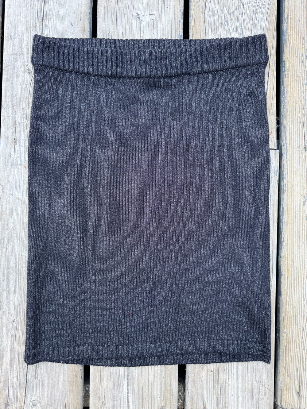 Guess Dark Charcoal Ribbed Waist Knit Pencil Skirt